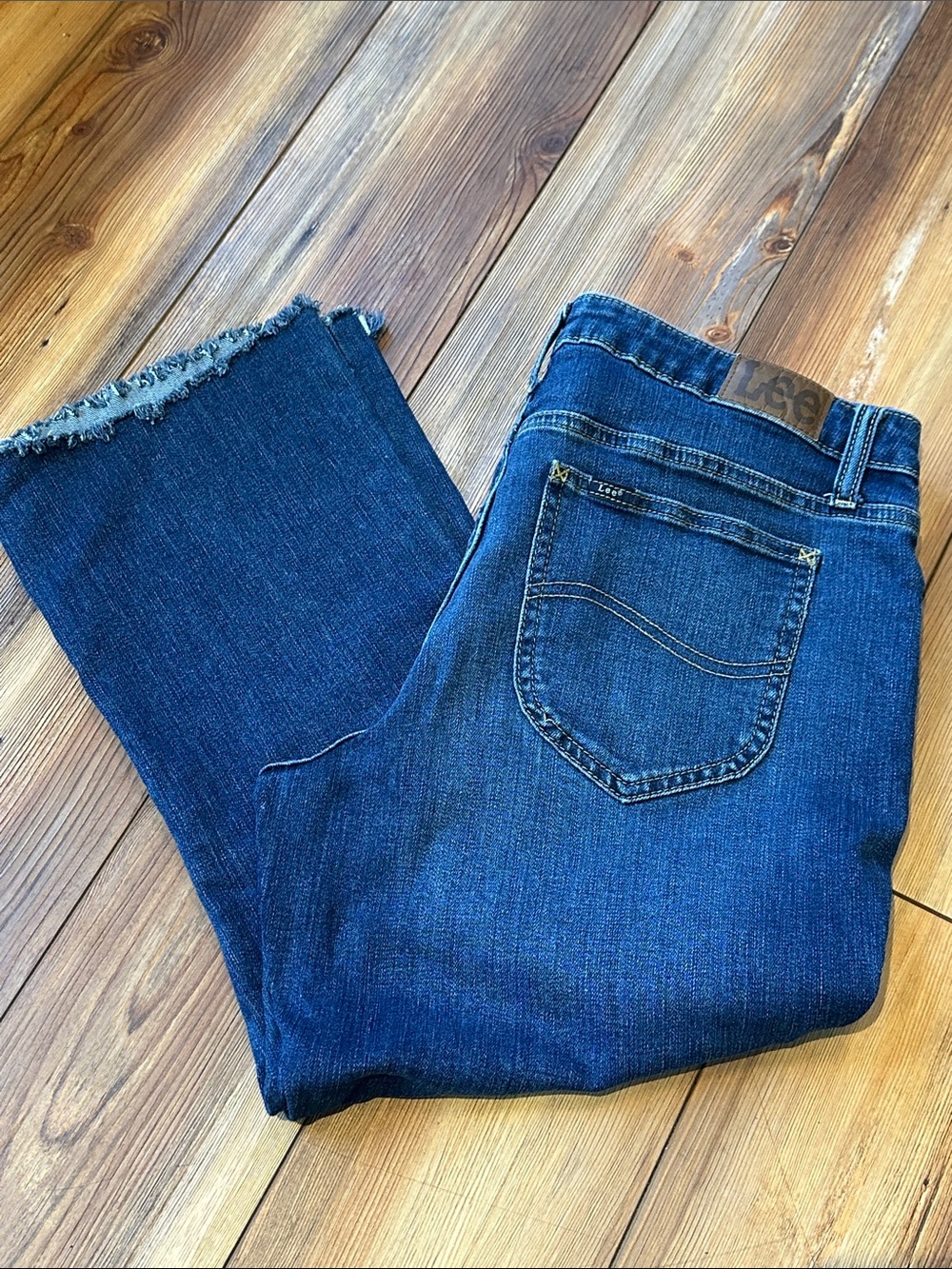 Lee Dark Blue Cropped Jeans with Frayed Hem